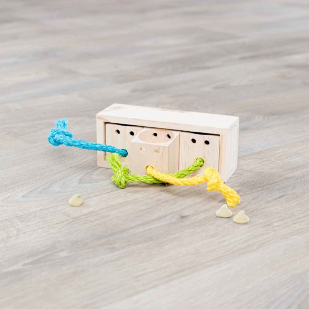 Leksak gnagare/fågel, snack cube, trä, 16 × 6 × 7 cm